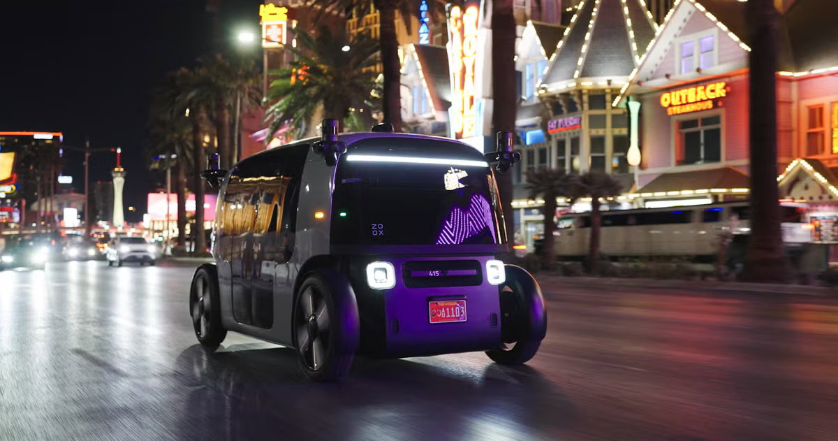 Der Zoox Robotaxi von Amazon gibt öffentliches Debüt mit kostenlosen Fahrten in Las Vegas