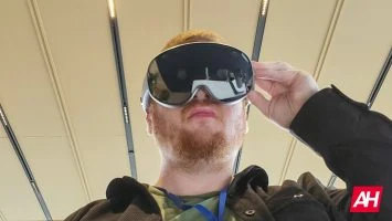 Samsung Galaxy XR Hands on AM AH 17