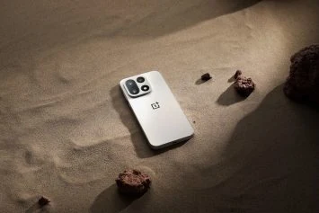 Offizielles Sandbild des OnePlus 15 (2)