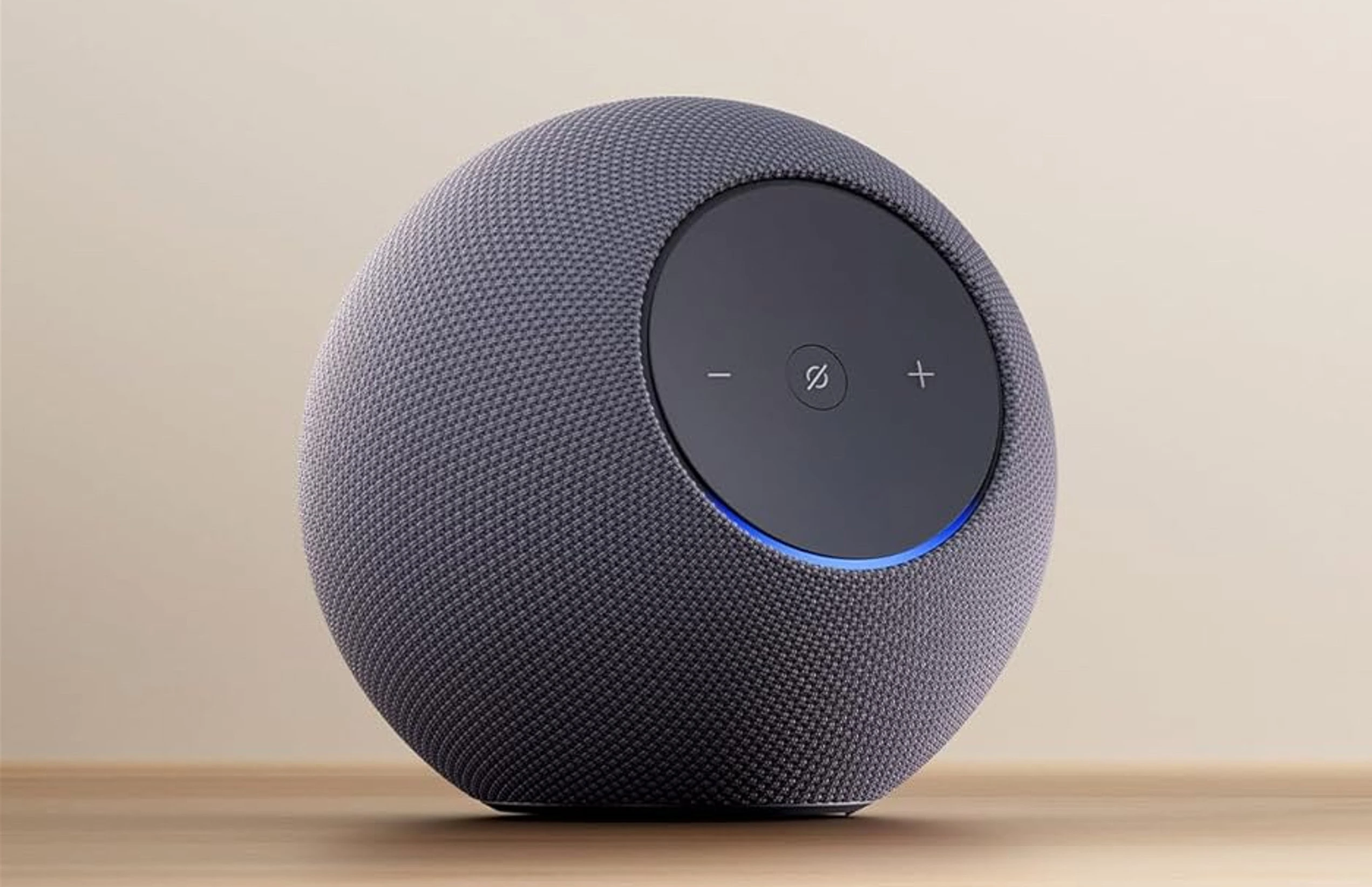 Echo Dot Studio