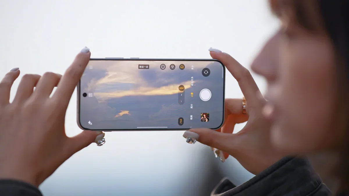 Das „herabgestufte“ Display des OnePlus 15 könnte tatsächlich ein großes Upgrade sein