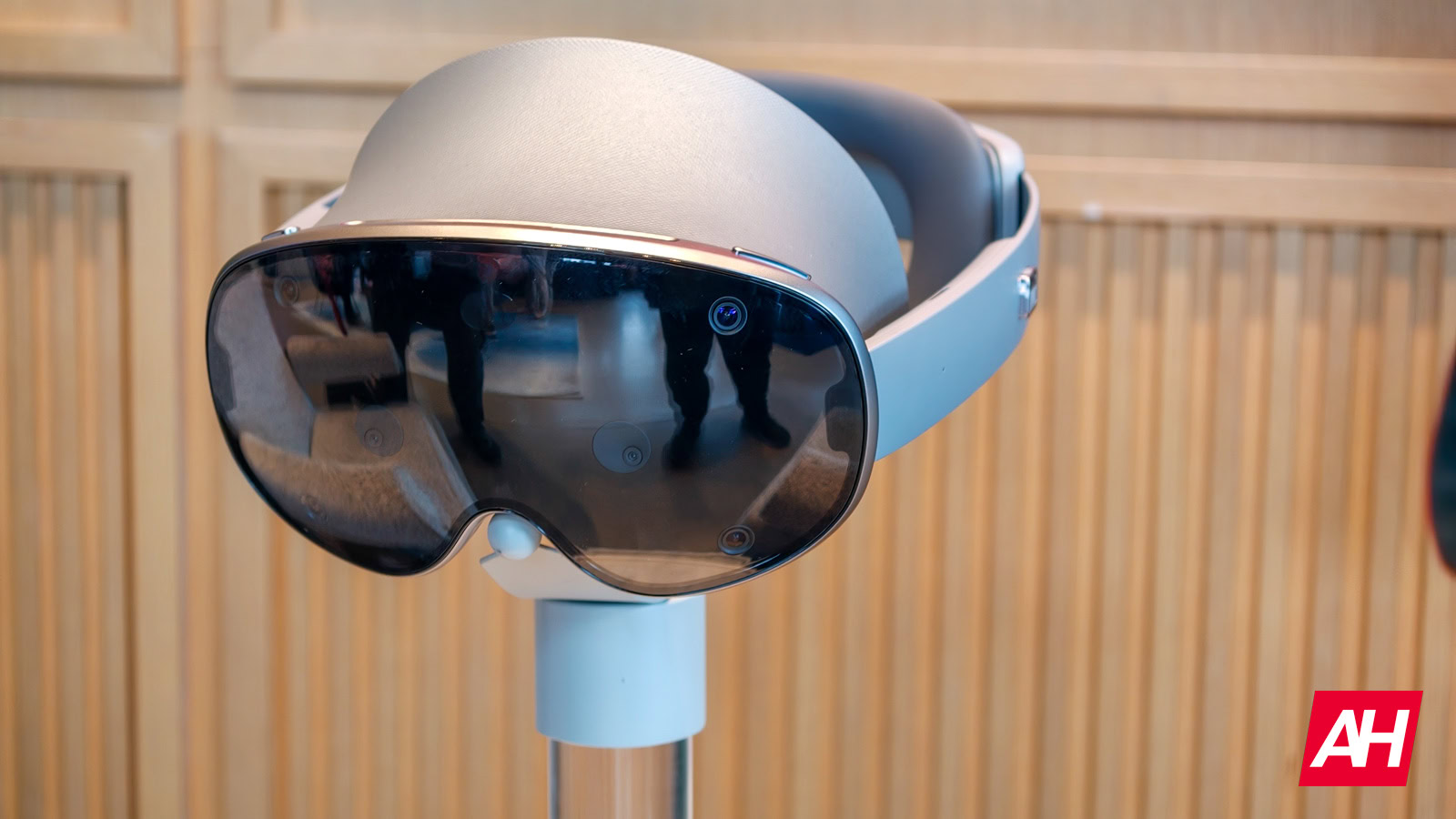 Erste Apps für das Samsung Galaxy XR-Headset im Play Store entdeckt