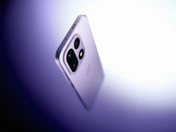 OnePlus 15 Ultra Violet Blur Large