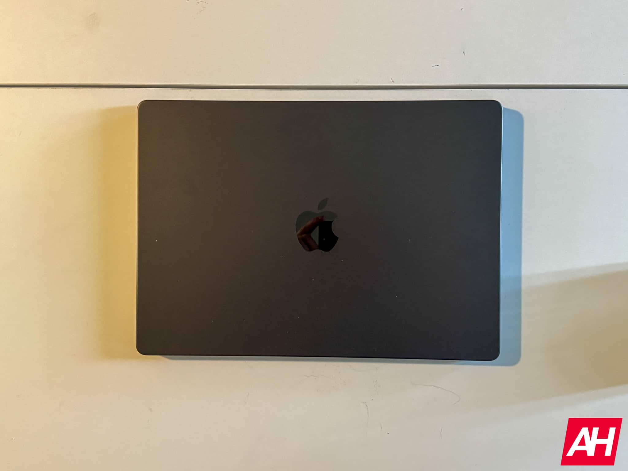 Apple MacBook Pro AM AH 3