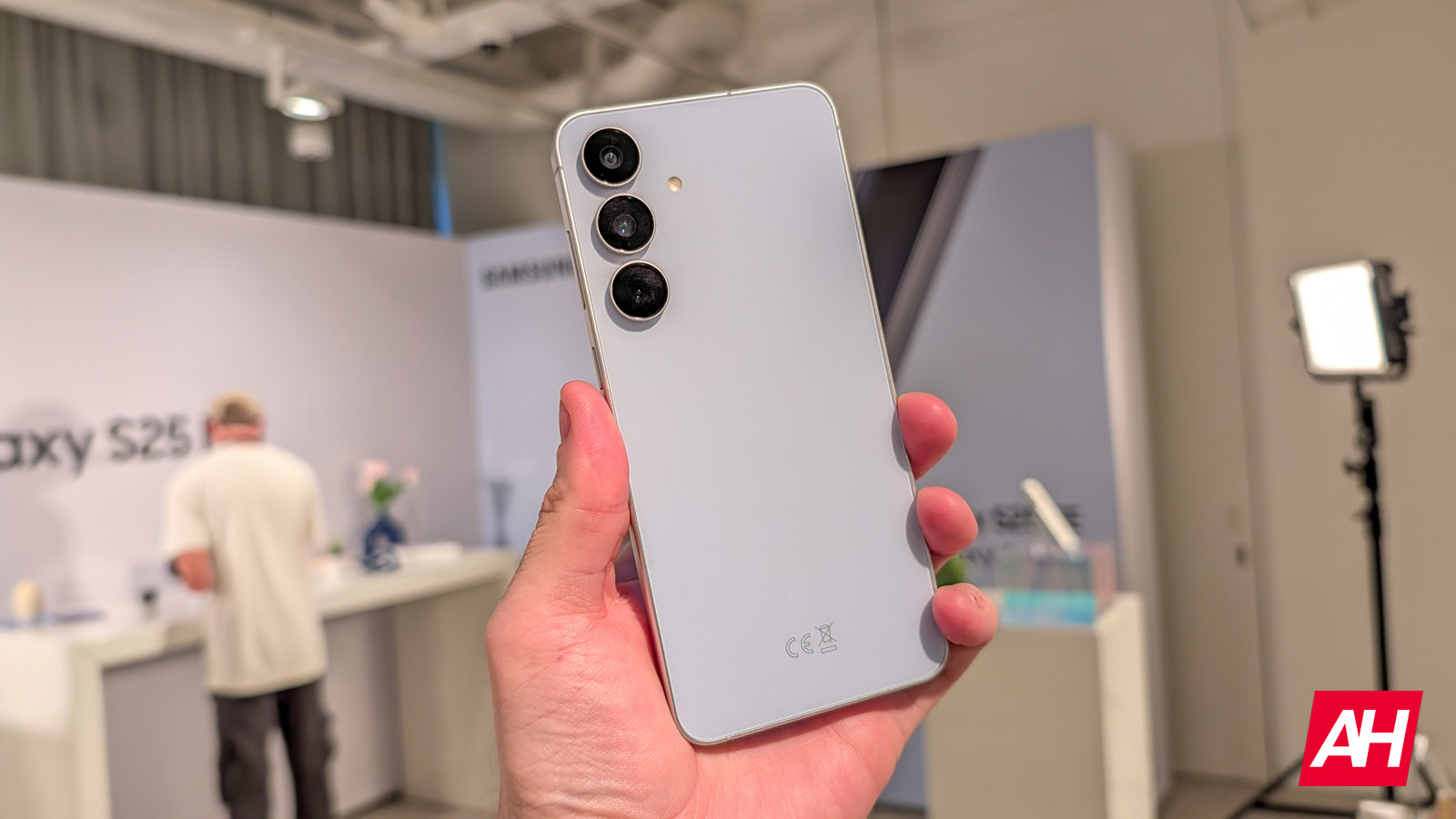 Samsung liefert Sicherheitspatch für November 2025 für die Galaxy S25-Serie