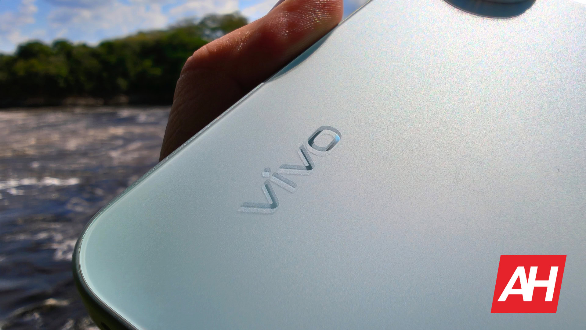 Das neue Patent von Vivo verwandelt Telefonlüfter in Antennen