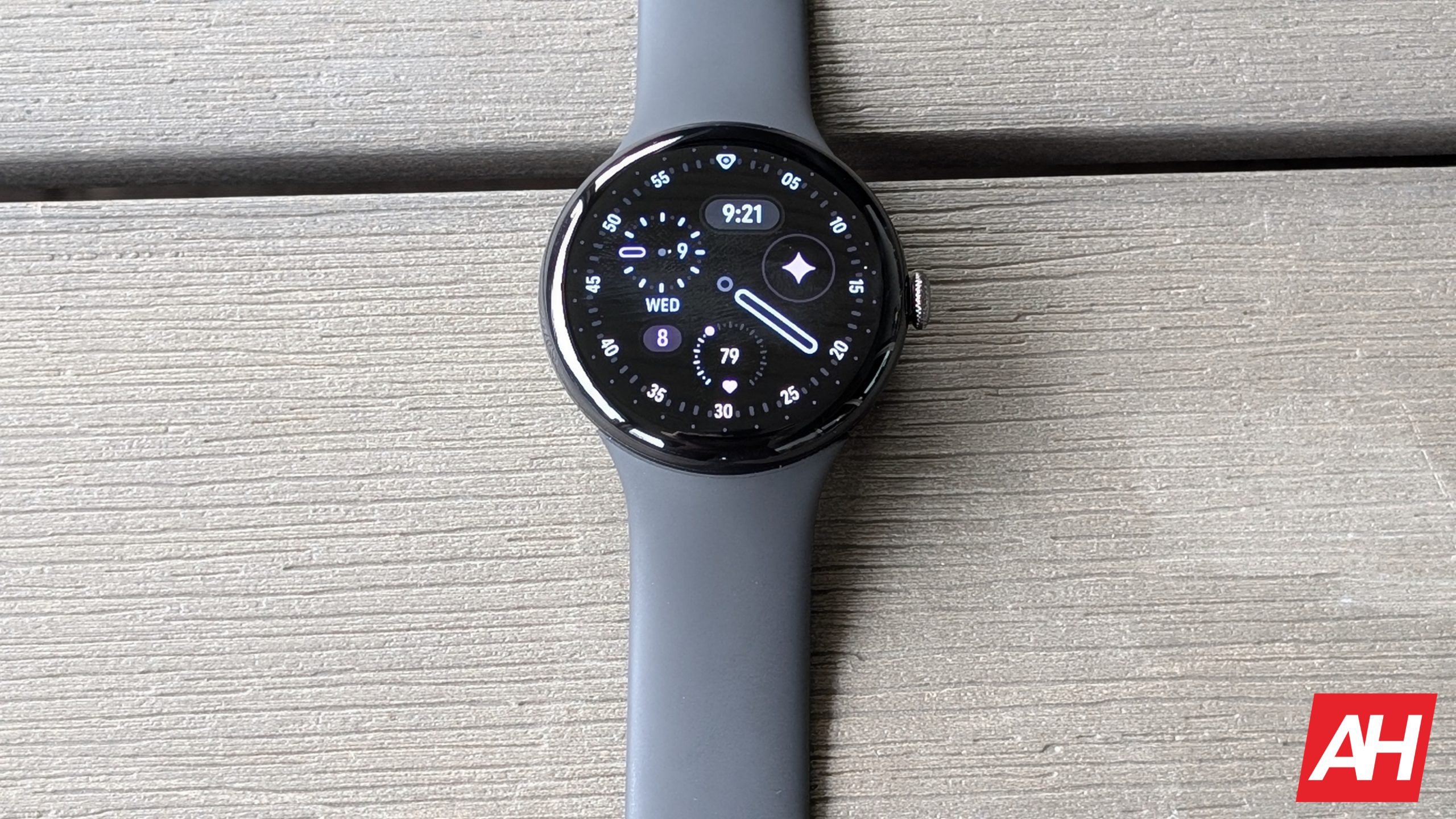 Die Double-Pinch-Pixel-Watch-Funktion ist mit dem neuen Update live