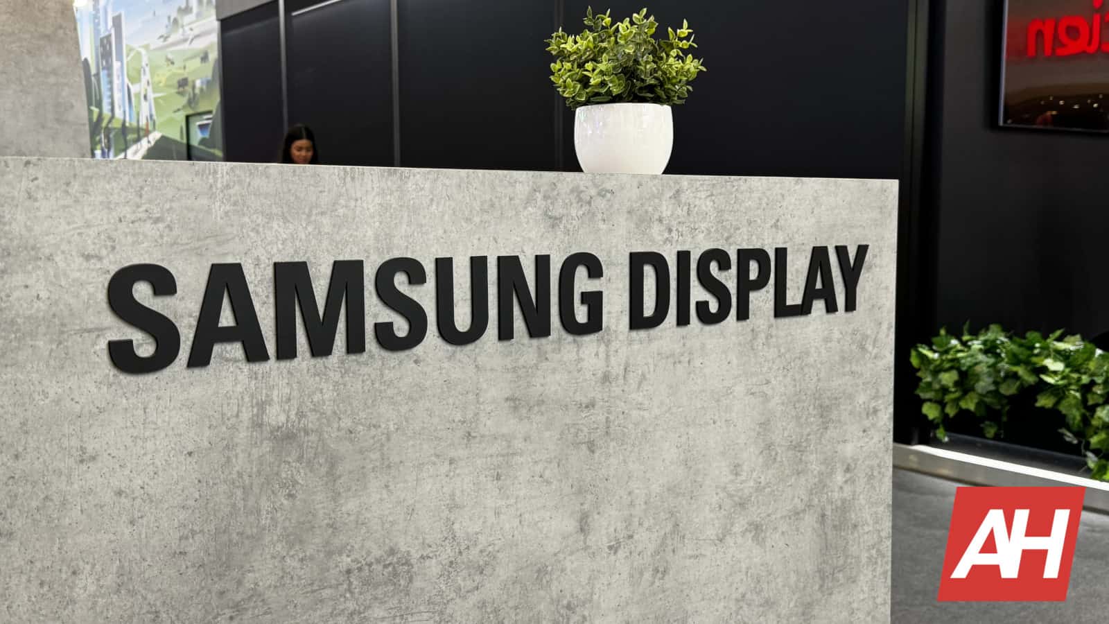 Featured image for Samsung Considers BOE OLED Displays After Blocking US Sales