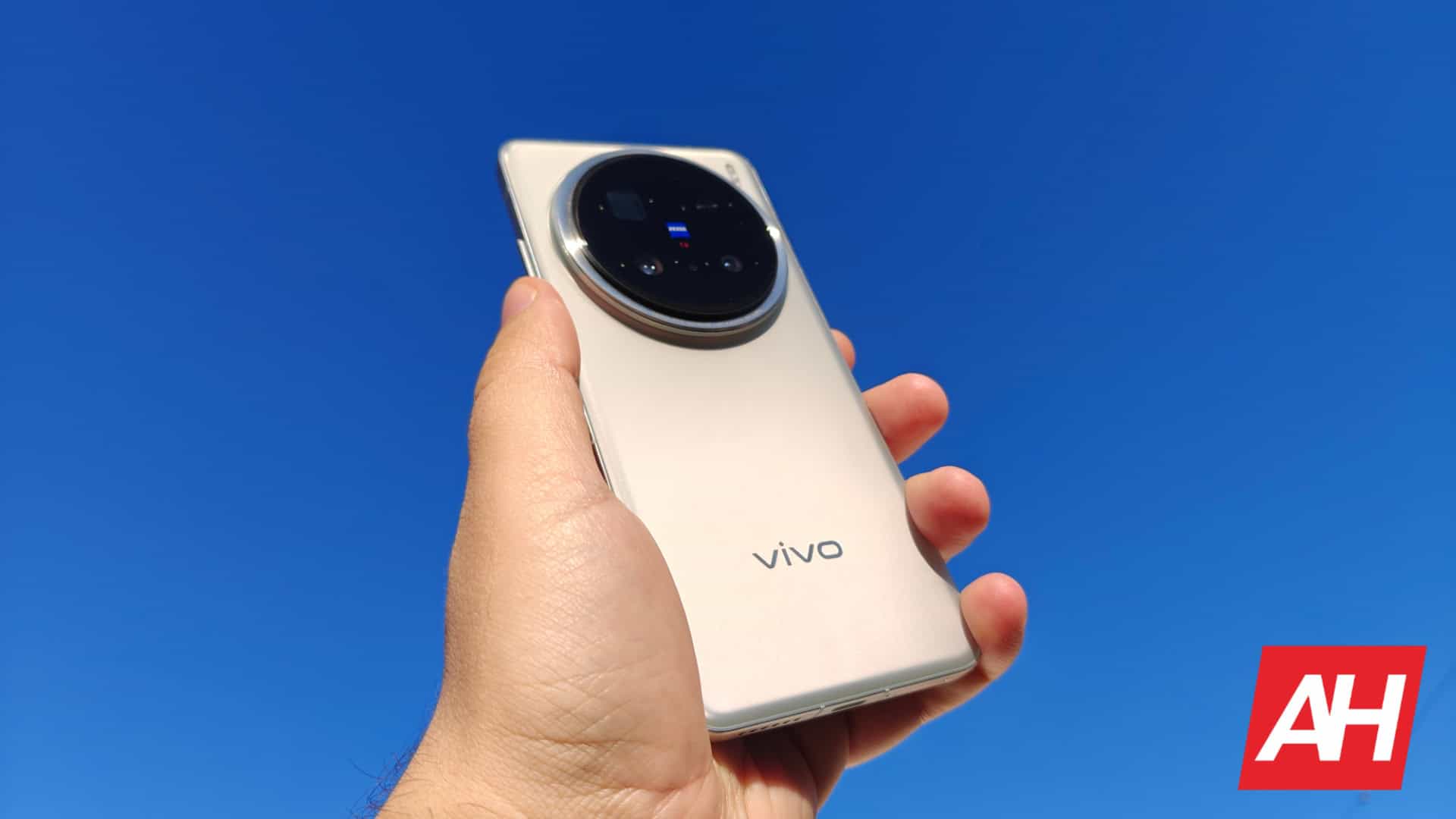 Vivo X300 Ultra Global: Das Kamera-Kraftpaket erhält EEC-Zertifizierung