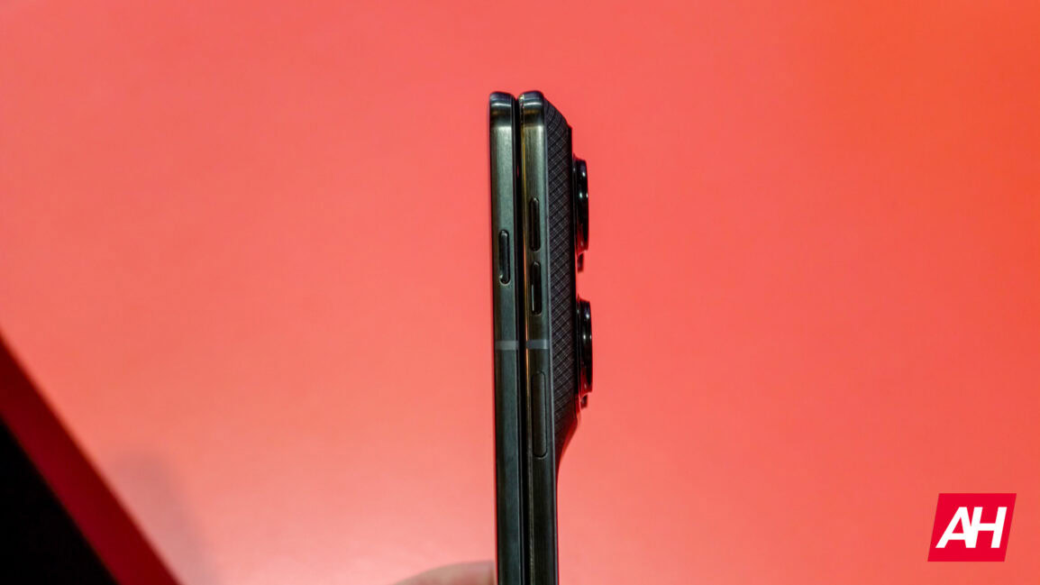 Motorola Razr Fold AM AH 14