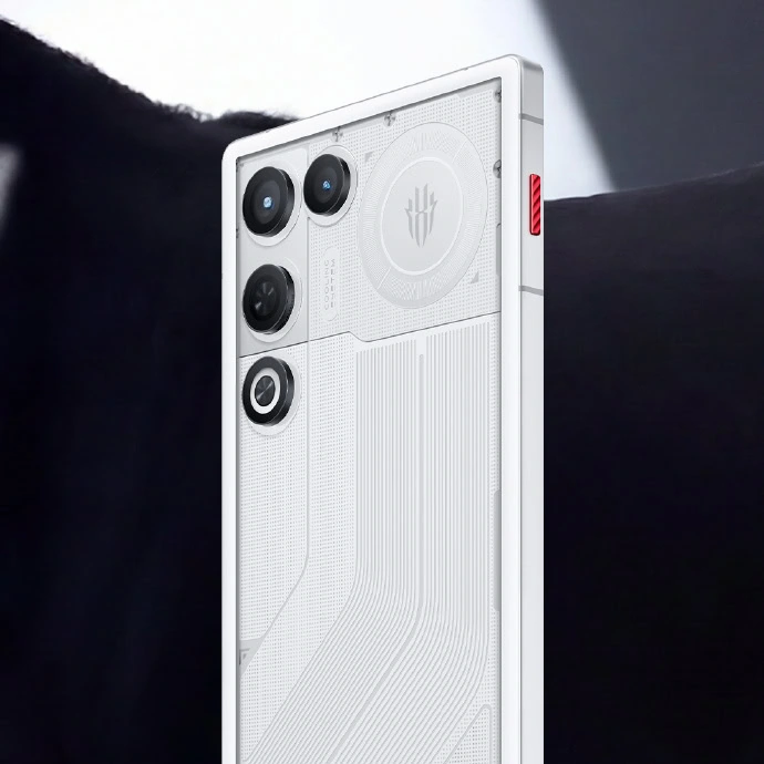 REDMAGIC 11 Air Stardust Weiß