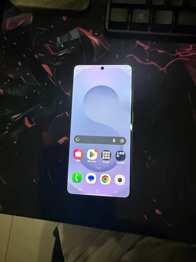 Galaxy S26 Plus-Verkaufsfotos Prototyp-Leck 3