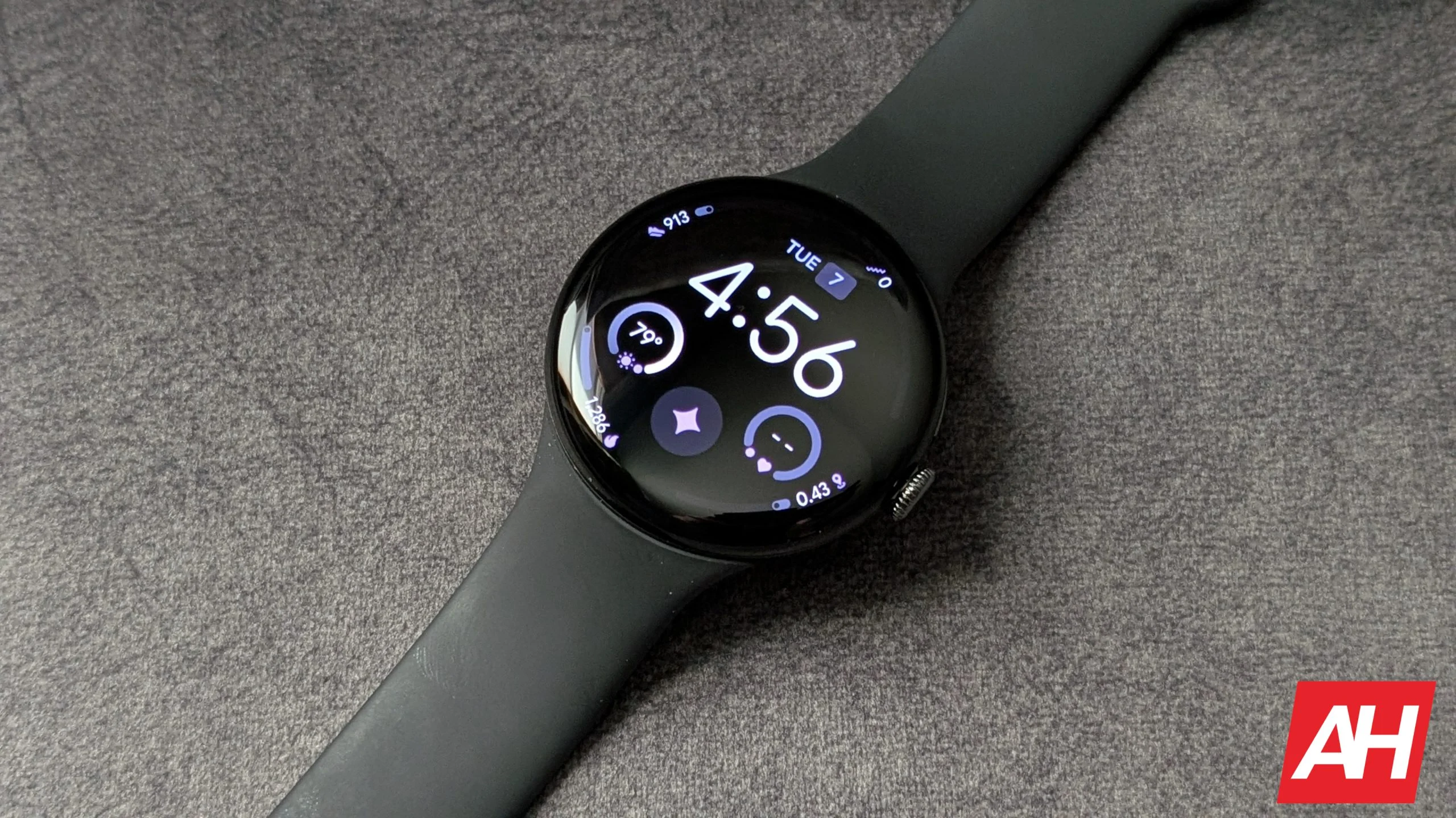 Google hat mit der verwirrenden Veröffentlichung von Second Wear OS 6.1 ein Chaos angerichtet
