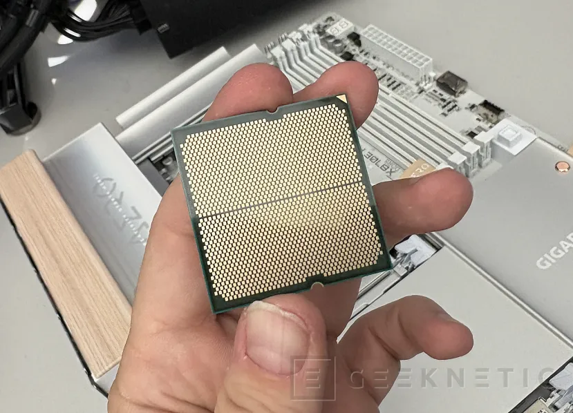 Geeknetic AMD Ryzen 7 7700X3D Review: la puerta de entrada al 3D V-Cache en AM5 12