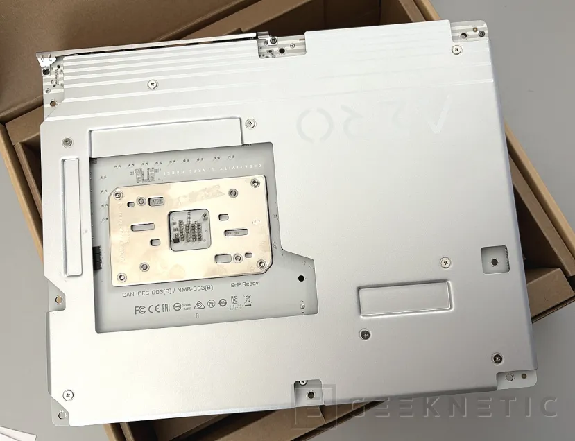 Geeknetic Gigabyte X870E AERO X3D WOOD Review: el estilo de los materiales nobles se combina con una técnica impecable 5