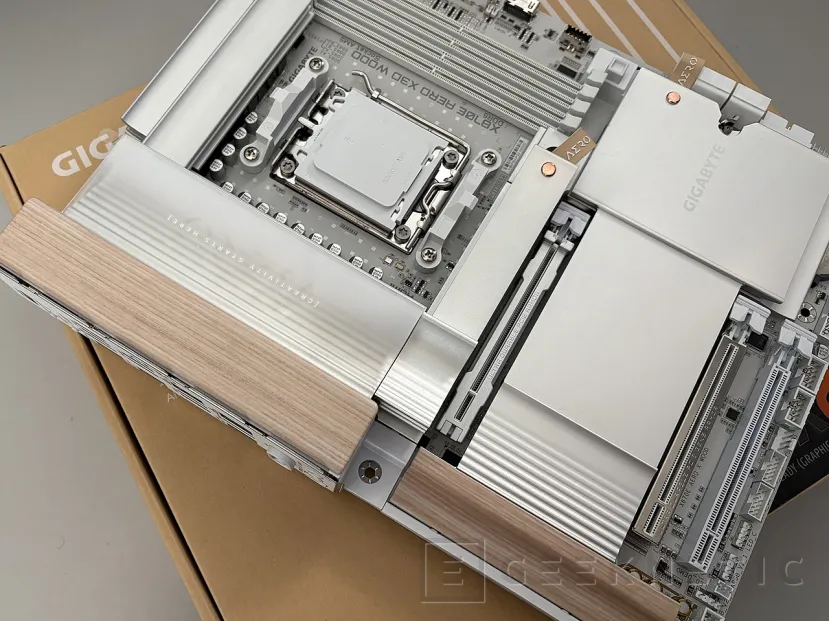 Geeknetic Gigabyte X870E AERO X3D WOOD Review: el estilo de los materiales nobles se combina con una técnica impecable 16