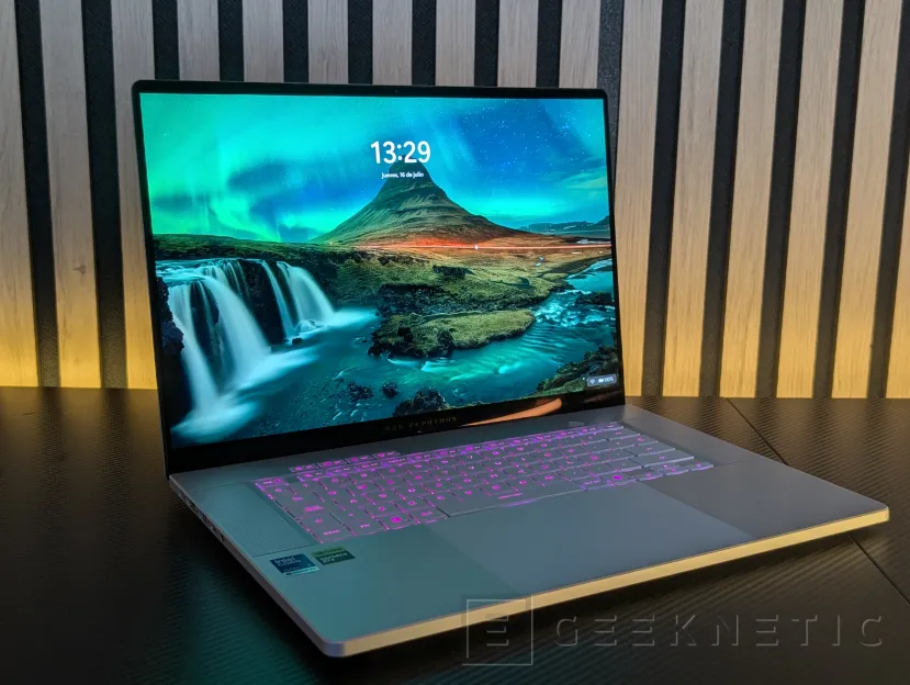 Geeknetic ASUS ROG Zephyrus G16 (2026) GU606AW Review: integrar una RTX 5080 y un panel OLED a 240 Hz en un equipo ultrafino tiene un precio: 5.299 euros 52