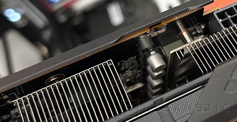 Geeknetic Gigabyte AMD Radeon RX 9070 GRE Gaming OC 12G: la GRE lo da todo en esta WindForce con overclock de fábrica 11