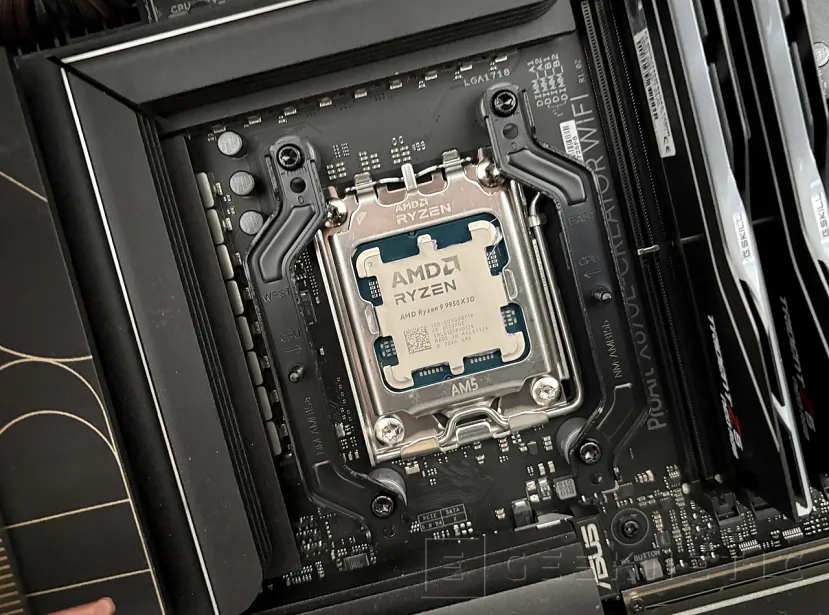 Geeknetic Noctua NL-LC1-36 AIO 360mm Review: Noctua se hace con la corona en AIO gracias a sus ventiladores y a una bomba de impulsión muy cuidada 20