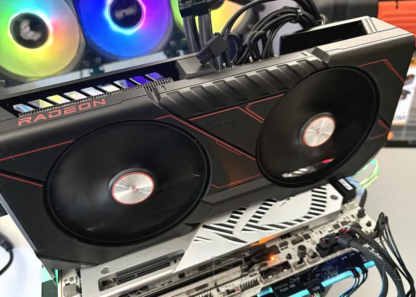 Geeknetic Sapphire AMD Radeon RX 9070 GRE Pulse Review: rendimiento 2k conseguido a base de mas frecuencia de GPU y un excelente sistema de disipación 13
