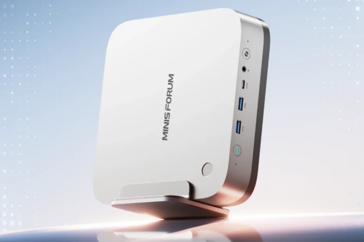Mucha conectividad en formato compacto: Minisforum M2 Pro con 10 GbE, 2,5 GbE, WiFi 7, USB4 y CPU Panther Lake