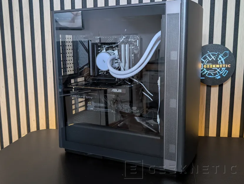 Geeknetic Fractal Design Define One Review: la caja pensada para quienes prefieren el silencio y la elegancia antes que las luces 29