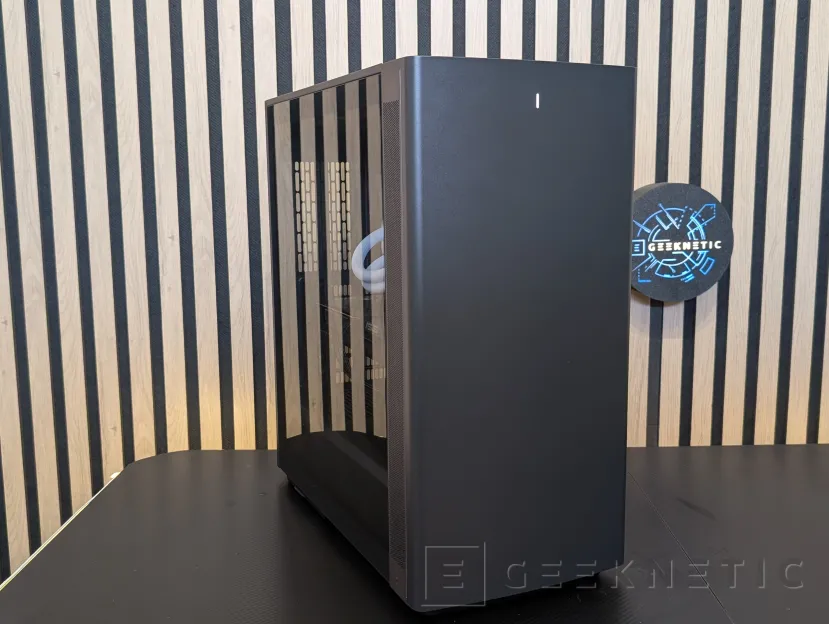 Geeknetic Fractal Design Define One Review: la caja pensada para quienes prefieren el silencio y la elegancia antes que las luces 30