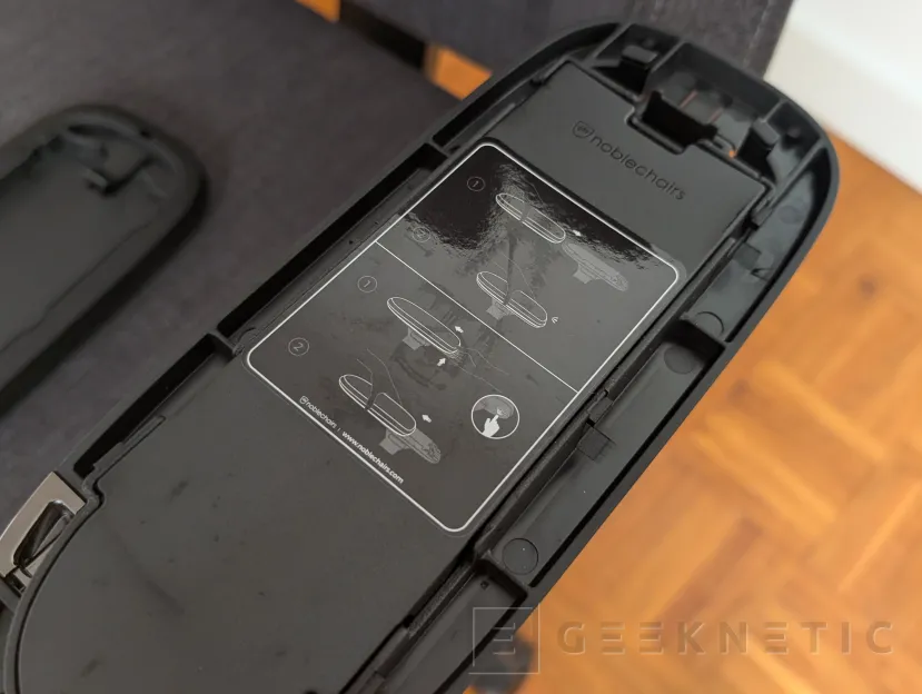 Geeknetic noblechairs AURA TX Antracita Review: gran ergonomía y un ajuste lumbar de primer nivel en un modelo inusualmente bajo para su categoría 23
