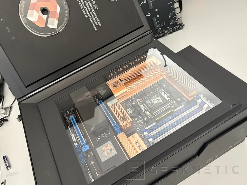 Geeknetic ASUS ROG CROSSHAIR 2006 2