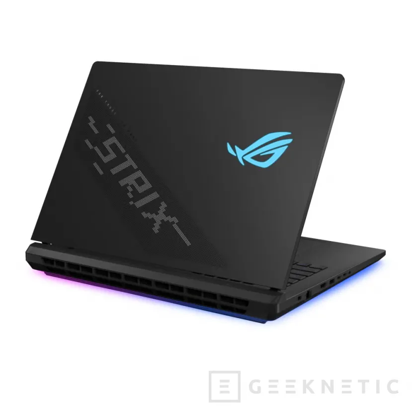 Geeknetic El ASUS ROG Strix SCAR 18 (2026) llega a España con RTX 5090 y pantalla 4K Mini LED de 240 Hz desde 5.299 euros 5