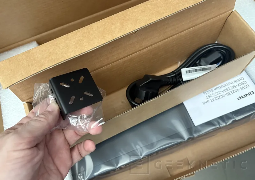 Geeknetic QNAP QSW-M2130-4C2S24T Review: el switch L2 gestionado 10-Gbit que lleva a cualquier PYME al próximo nivel 3