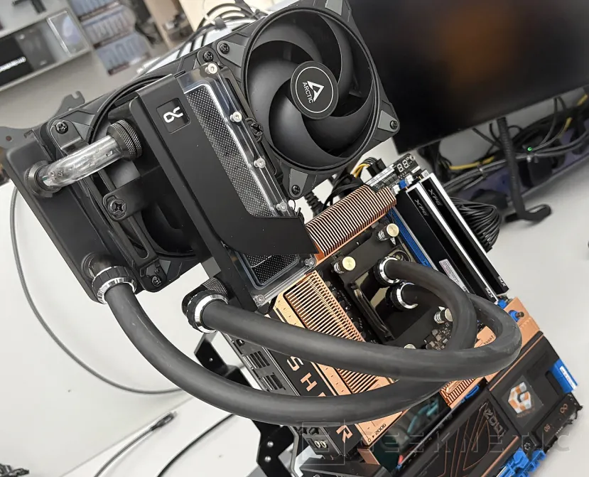 Geeknetic AlphaCool DDCzero PWM Pump Review: la nueva referencia compacta para sistemas con CPU y GPU en el mismo circuito 12