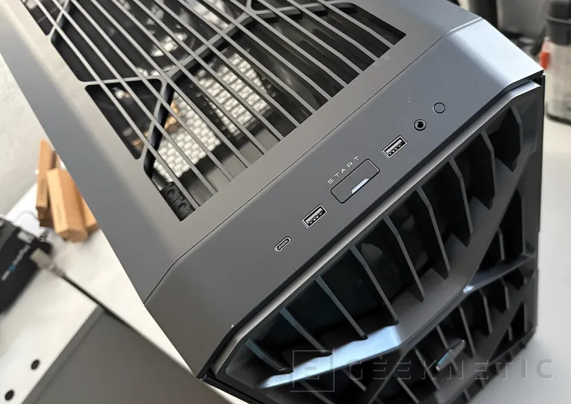 Geeknetic Cooler Master HAF II 500 Review: una gran evolución de la gama HAF con sus ventiladores gigantes llevados al extremo 2