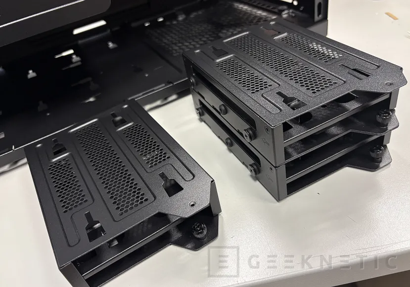 Geeknetic Cooler Master HAF II 500 Review: una gran evolución de la gama HAF con sus ventiladores gigantes llevados al extremo 17