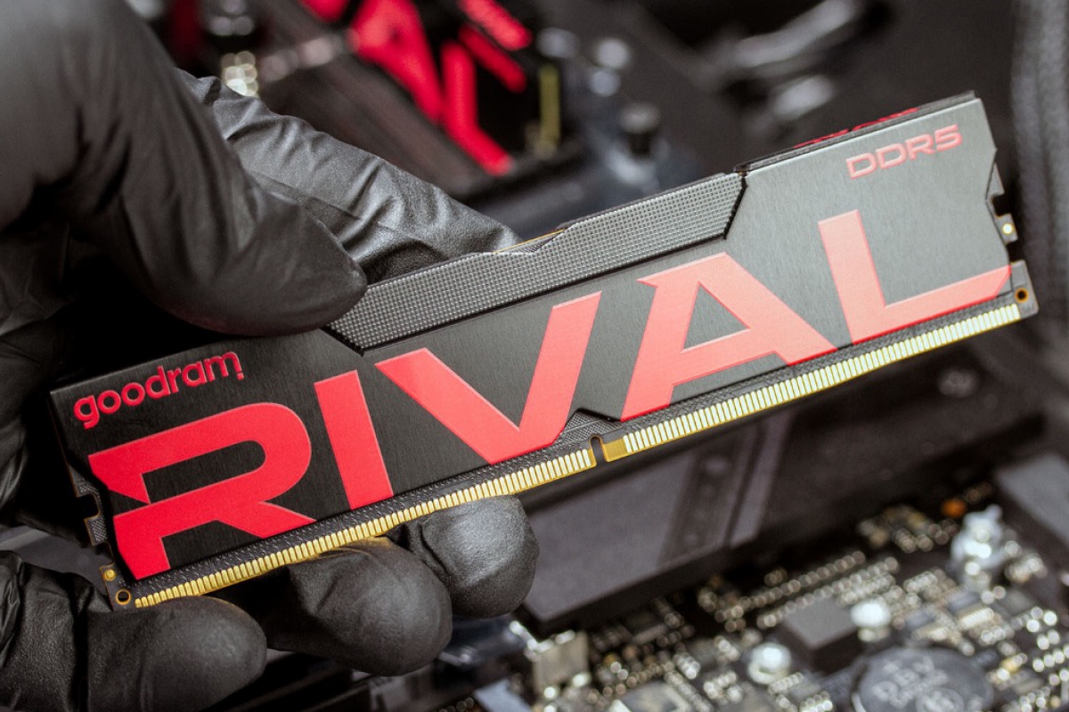 GOODRAM estrena las RIVAL Charge DDR5 de perfil bajo con hasta 6.800 MT/s y kits de 64 GB