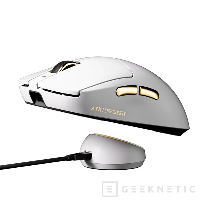 Geeknetic ATK ha lanzado el A9 Ultimate+ con base de carga magnética por solo 62,95 euros 2