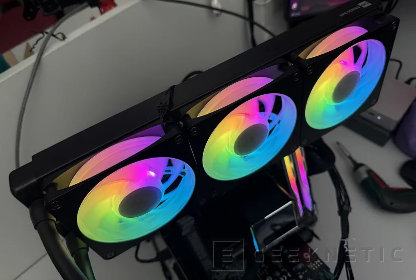 Geeknetic Alphacool Core 2 XT 360mm CPU AiO Review, lo mejor de la tecnología de los “custom loops” en una refrigeración líquida AIO 30