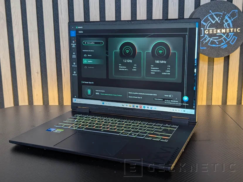 Geeknetic GIGABYTE GAMING A16 CVH Review: una rareza en plena subida de precios que acerca los portátiles gaming a presupuestos ajustados 13