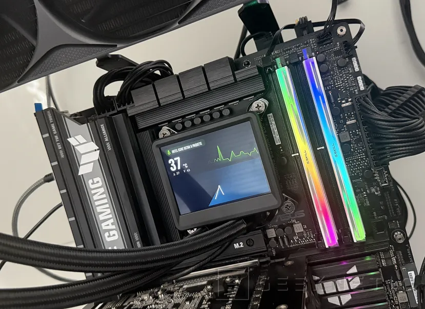 Geeknetic CORSAIR NAUTILUS II 360 RS LCD Review, ventiladores de marco unificado, bomba FlowDrive 2S y pantalla LCD por menos de 150 euros 15