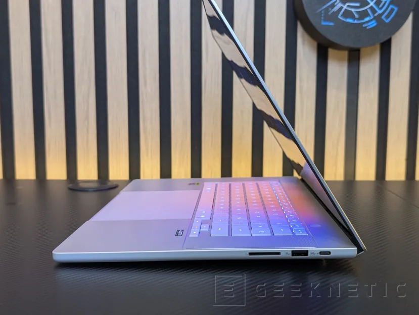 Geeknetic ASUS ProArt P16 H7607BA Review: mit NVIDIA RTX Spark und 128 GB, ein Laptop für lokale IA-Arbeit ohne Cloud-Abhängigkeit 4
