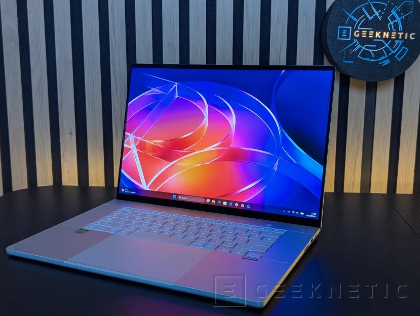 Geeknetic ASUS ProArt P16 H7607BA Review: mit NVIDIA RTX Spark und 128 GB, ein Laptop für lokale IA-Arbeit ohne Cloud-Abhängigkeit 8