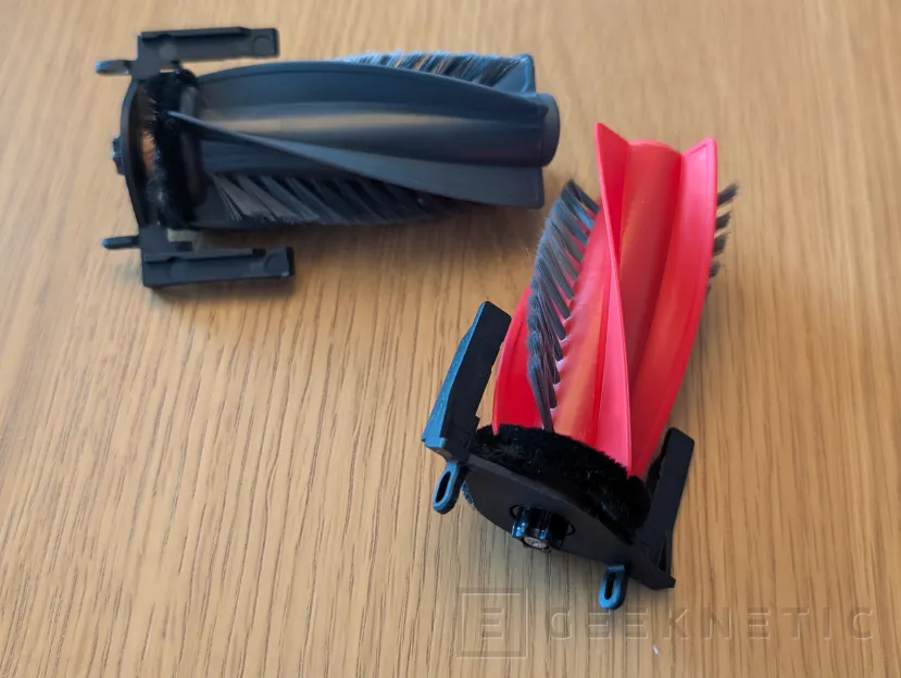 Geeknetic Roborock Saros 20 Flow Complete Review: probamos el nuevo buque insignia de Roborock con 36.000 Pa, LIDAR, IA y base de autolimpieza 6