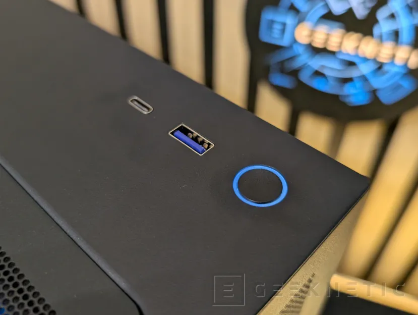 Geeknetic CoolMod COOLPC BLACK III Review: un sobremesa gaming que prescinde de lo superfluo para offrir rendimiento 2K por menos de 1.400 euros 9