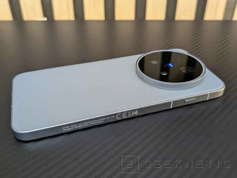 Geeknetic Vivo X500 Pro Max Review: ein Kraftpaket in der Fotografie mit austauschbaren Zeiss-Teleobjektiven, das die Mobilkamera auf ein neues Level hebt