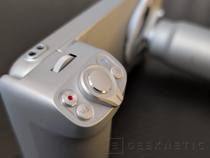 Geeknetic Vivo X500 Pro Max Review: ein Kraftpaket in der Fotografie mit austauschbaren Zeiss-Teleobjektiven, das die Mobilkamera auf ein neues Level hebt