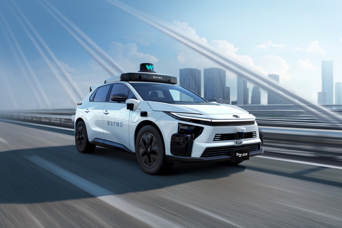 Toyota y Waymo probarán en 2027 una flota de Toyota bZ4X autónomos en Japón